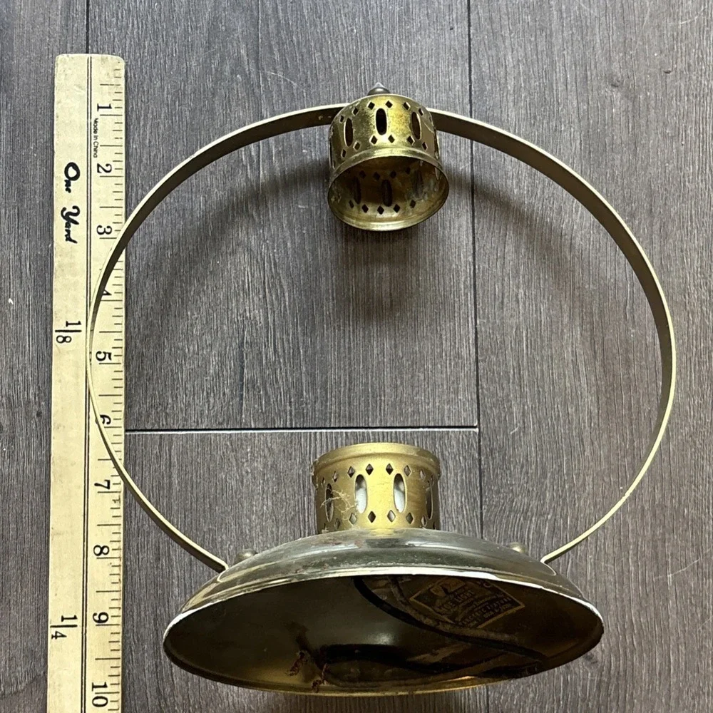 Vintage Brass Tone Moe Light Ceiling Fixture Union Made USA‎ Flush Mount 9.5 in
